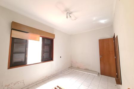 Casa à venda com 250m², 3 quartos e 5 vagasQuarto 2