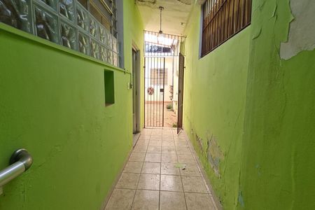 Casa à venda com 250m², 3 quartos e 5 vagasCorredor