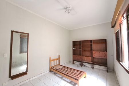 Casa à venda com 250m², 3 quartos e 5 vagasQuarto 2