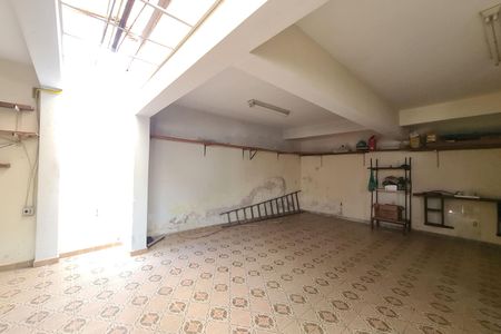 Casa à venda com 250m², 3 quartos e 5 vagasGaragem