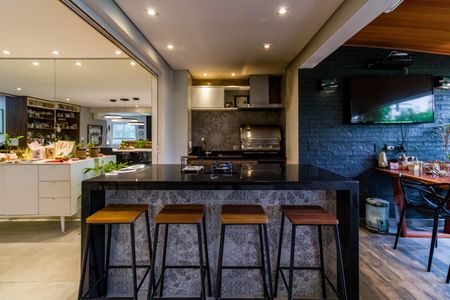 Apartamento à venda com 346m², 4 quartos e 4 vagasVaranda gourmet