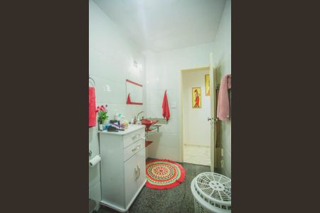 Apartamento à venda com 84m², 2 quartos e sem vagaBanheiro