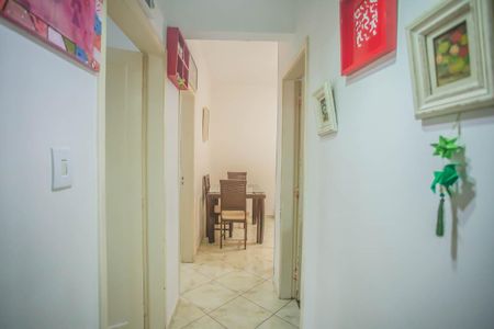 Apartamento à venda com 84m², 2 quartos e sem vagaCorredor - Quartos