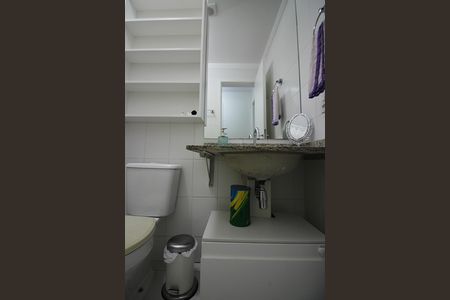 Apartamento para alugar com 92m², 2 quartos e 2 vagasBanheiro Social