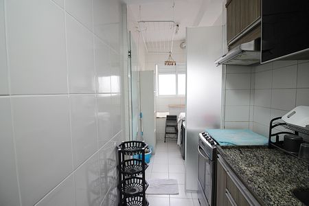 Apartamento para alugar com 92m², 2 quartos e 2 vagasCozinha