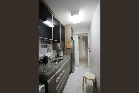 Apartamento para alugar com 92m², 2 quartos e 2 vagasCozinha