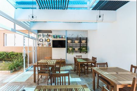 Apartamento para alugar com 92m², 2 quartos e 2 vagas Apartamento para alugar com 92m², 2 quartos e 2 vagasÁrea comum - Churrasqueira