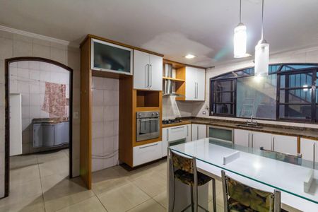 Casa para alugar com 120m², 2 quartos e 1 vagaCozinha