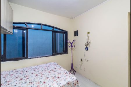 Casa para alugar com 120m², 2 quartos e 1 vagaSuíte 