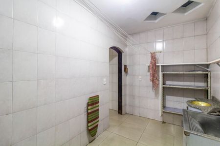 Casa para alugar com 120m², 2 quartos e 1 vagaÁrea de Serviço