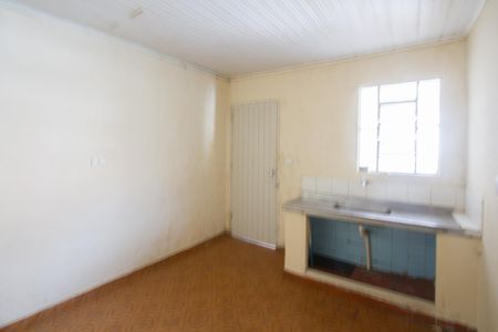 Casa à venda com 150m², 1 quarto e 2 vagas Casa à venda com 150m², 1 quarto e 2 vagasCozinha