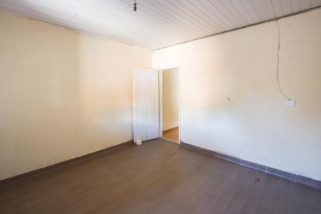 Casa à venda com 150m², 1 quarto e 2 vagas Casa à venda com 150m², 1 quarto e 2 vagasQuarto