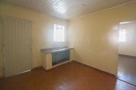 Casa à venda com 150m², 1 quarto e 2 vagas Casa à venda com 150m², 1 quarto e 2 vagasCozinha