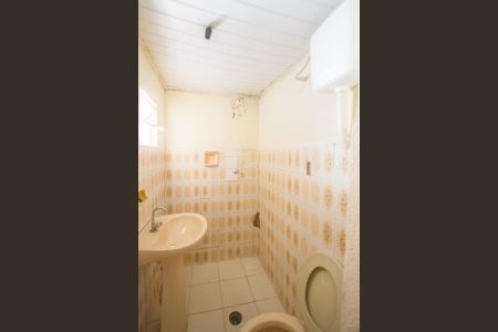 Casa à venda com 150m², 1 quarto e 2 vagas Casa à venda com 150m², 1 quarto e 2 vagasBanheiro