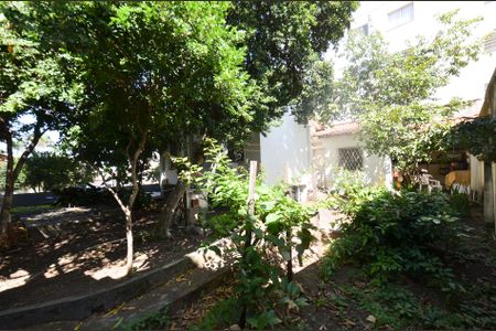 Casa à venda com 92m², 3 quartos e sem vagaQuintal