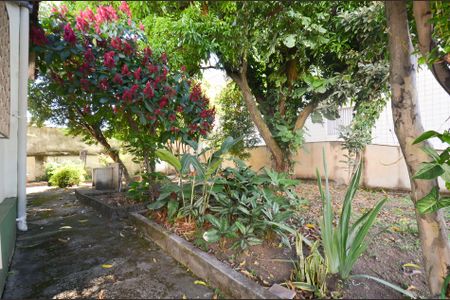 Casa à venda com 92m², 3 quartos e sem vagaQuintal