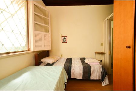 Casa à venda com 92m², 3 quartos e sem vagaQuarto1