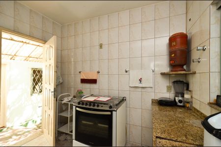 Casa à venda com 92m², 3 quartos e sem vagaCozinha