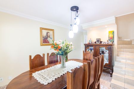 Casa à venda com 222m², 3 quartos e 2 vagasSala de Jantar