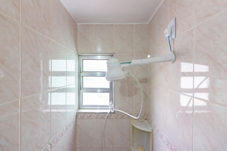 Casa à venda com 222m², 3 quartos e 2 vagasBanheiro