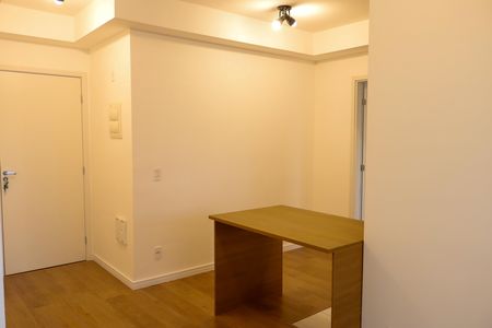 sala de apartamento para alugar com 2 quartos, 55m² em Centro, Osasco