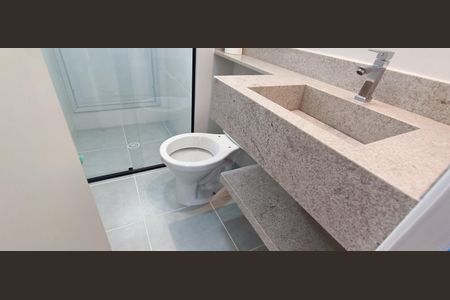 Apartamento para alugar com 82m², 2 quartos e 2 vagasBanheiro