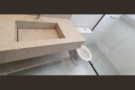 Apartamento para alugar com 82m², 2 quartos e 2 vagasBanheiro da Suíte