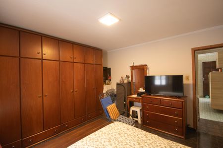 Casa à venda com 380m², 4 quartos e 7 vagasQuarto 3