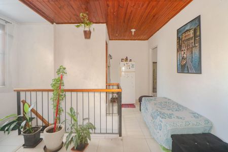 Casa à venda com 360m², 5 quartos e 2 vagas Casa à venda com 360m², 5 quartos e 2 vagasSala Íntima