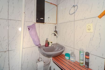 Casa à venda com 360m², 5 quartos e 2 vagas Casa à venda com 360m², 5 quartos e 2 vagasBanheiro 2