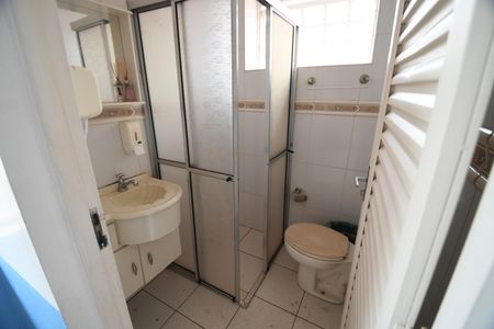 Casa para alugar com 400m², 3 quartos e 10 vagasBanheiro 2