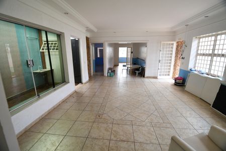 Casa para alugar com 400m², 3 quartos e 10 vagasSala