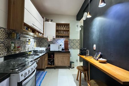 Apartamento à venda com 80m², 2 quartos e 1 vagaCozinha