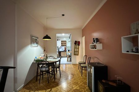 Apartamento à venda com 80m², 2 quartos e 1 vagaSala