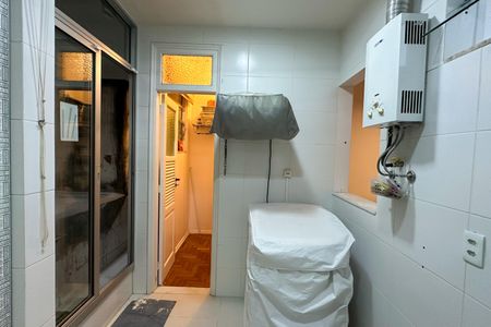 Apartamento à venda com 80m², 2 quartos e 1 vagaÁrea de Serviço