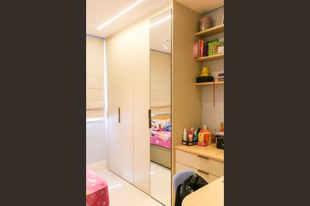 Apartamento à venda com 139m², 3 quartos e 1 vagaQuarto 2