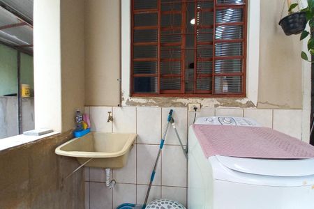 Casa à venda com 110m², 3 quartos e 4 vagas Casa à venda com 110m², 3 quartos e 4 vagasÁrea de Serviço