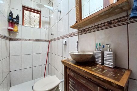 Casa à venda com 110m², 3 quartos e 4 vagas Casa à venda com 110m², 3 quartos e 4 vagasBanheiro