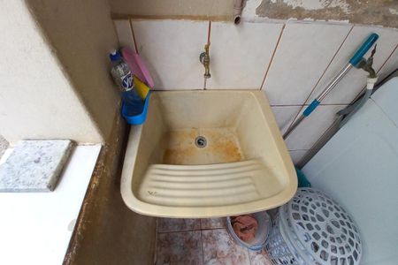 Casa à venda com 110m², 3 quartos e 4 vagas Casa à venda com 110m², 3 quartos e 4 vagasDetalhe da Área de Serviço