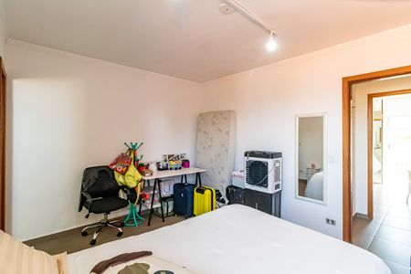 Casa à venda com 160m², 2 quartos e 3 vagasSuíte 01