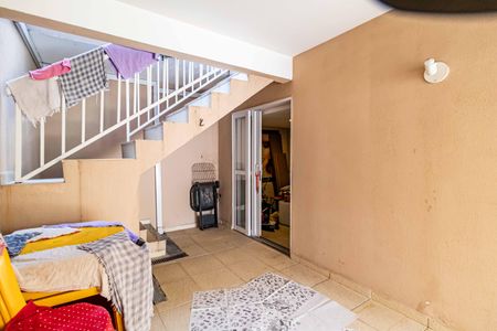 Casa à venda com 160m², 2 quartos e 3 vagasÁrea comum - Salão