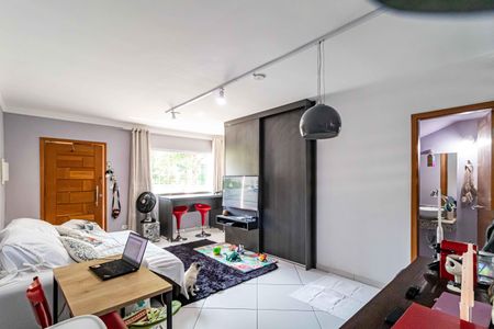 Casa à venda com 160m², 2 quartos e 3 vagasSala