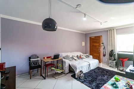 Casa à venda com 160m², 2 quartos e 3 vagasSala