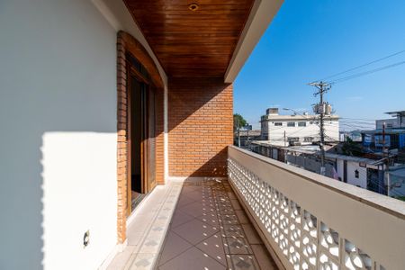 Casa à venda com 295m², 4 quartos e 4 vagasSacada da Suíte