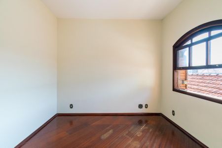 Casa à venda com 295m², 4 quartos e 4 vagasQuarto 1