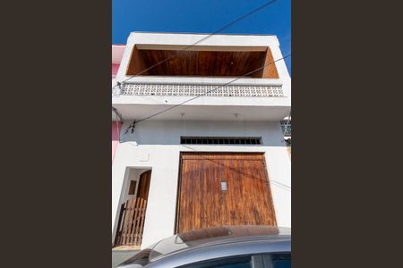 Casa à venda com 295m², 4 quartos e 4 vagasFachada