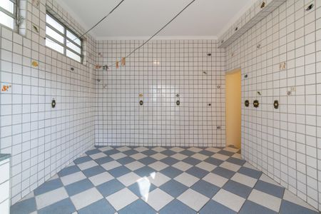 Casa à venda com 295m², 4 quartos e 4 vagasÁrea de Serviço