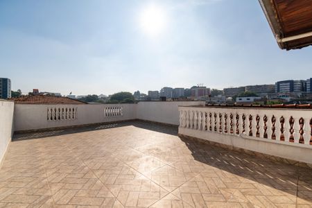Casa à venda com 295m², 4 quartos e 4 vagasTerraço