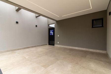 Casa à venda com 170m², 3 quartos e 4 vagasGaragem