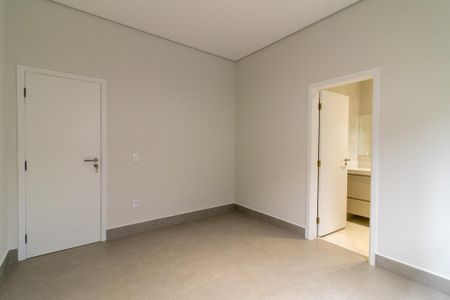 Casa à venda com 170m², 3 quartos e 4 vagasSuíte 3